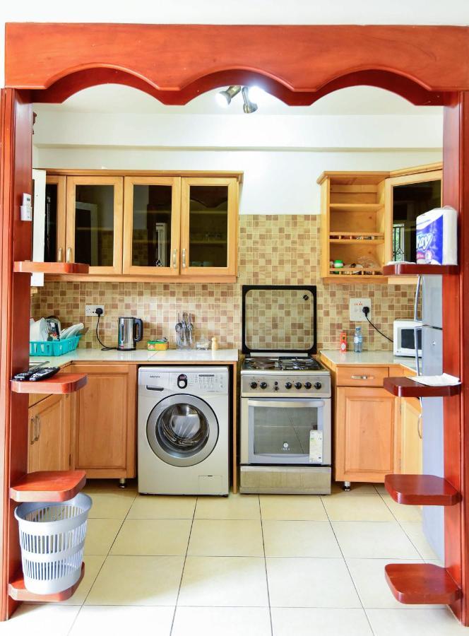 Corinya Serviced Apartments Энтеббе Экстерьер фото