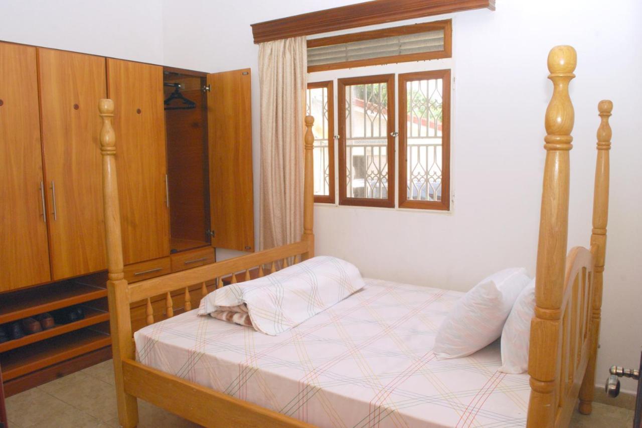 Corinya Serviced Apartments Энтеббе Экстерьер фото
